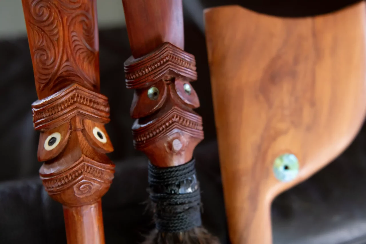 mau rakau carved